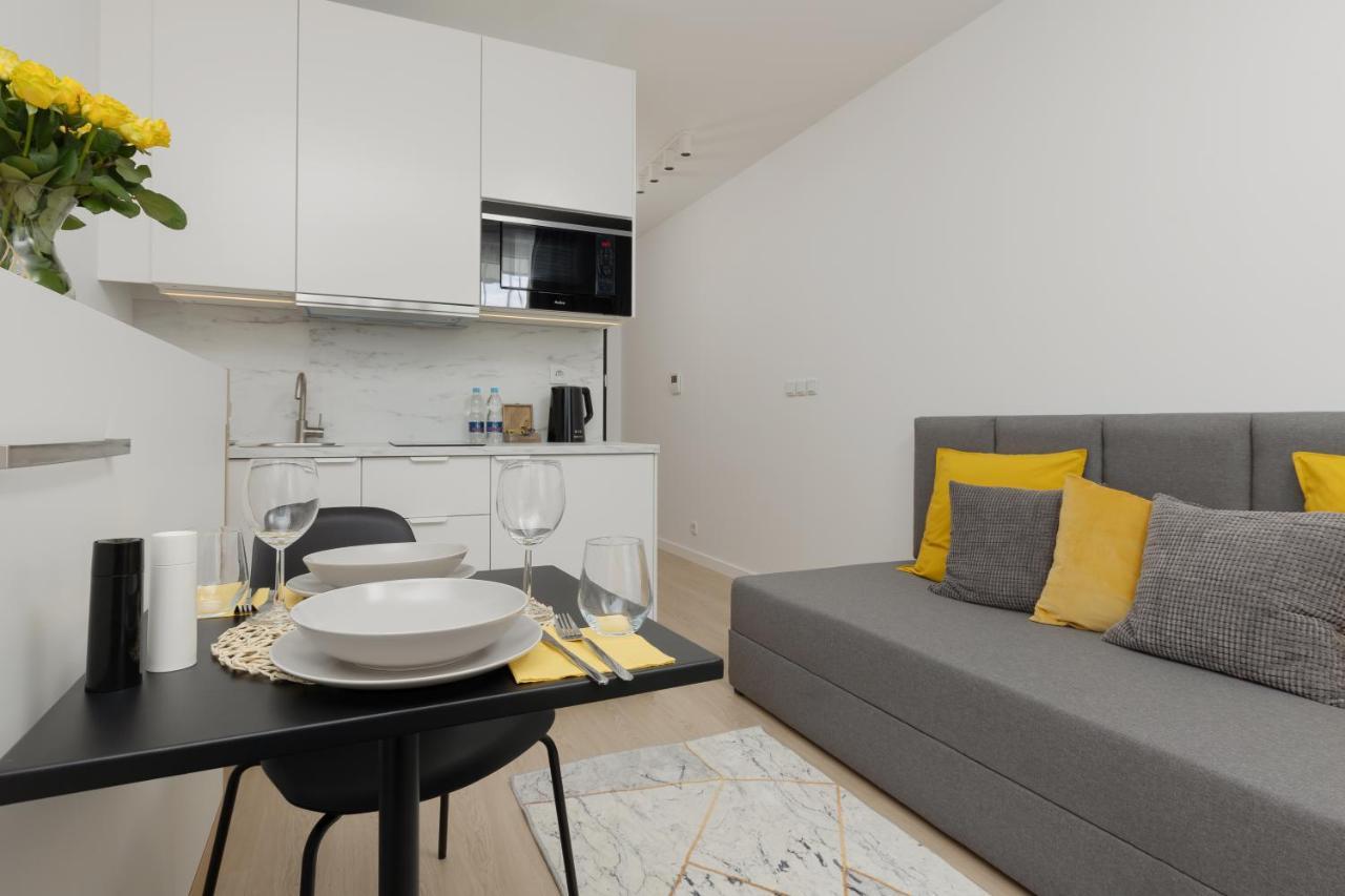 L27 Apartments Sauna And Gym وارسو المظهر الخارجي الصورة