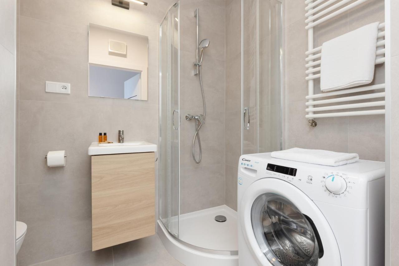 L27 Apartments Sauna And Gym وارسو المظهر الخارجي الصورة
