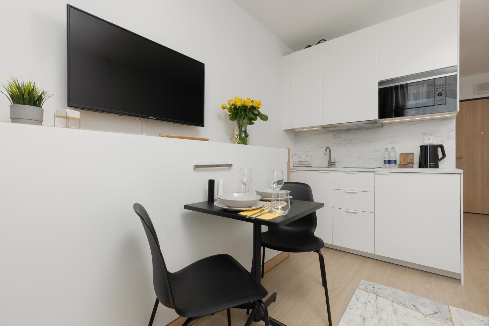 L27 Apartments Sauna And Gym وارسو المظهر الخارجي الصورة